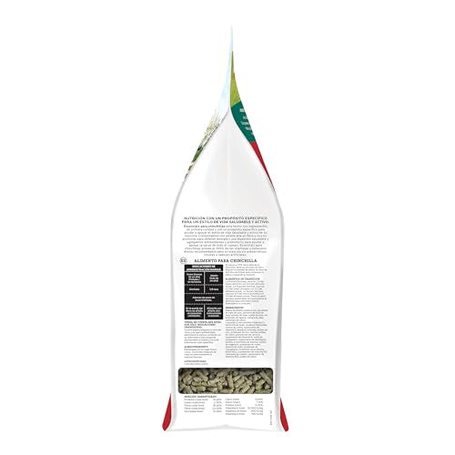 Oxbow Essentials Chinchilla Food, Made with Oxbow Alfalfa, Vitamin & Mineral Rich Food for Chinchillas, Small Animal Pet Pellets, Made in USA, High Fiber, 10 lb Bag | Chinchilla Food, All Ages, Uniform Diet, Alfalfa Hay, High Fiber, Prevents Selective Fee