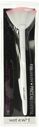 wet n wild Fan Brush, Blending Brush for Highlighter, Blush, & Peel Masks, Ergonomic Handle (Pack of 2) - color: Fan, size: 7.28 in (Pack of 2)