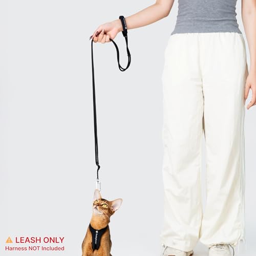 Hands Free Cat Leash Lightweight 4.1-7.2FT Adjustable Durable Rope Leash with Padded Handle, Versatile Crossbody Waist Lead for Cats Puppy ≤26lbs Outdoor Walking (Earth, S) - color: Earth