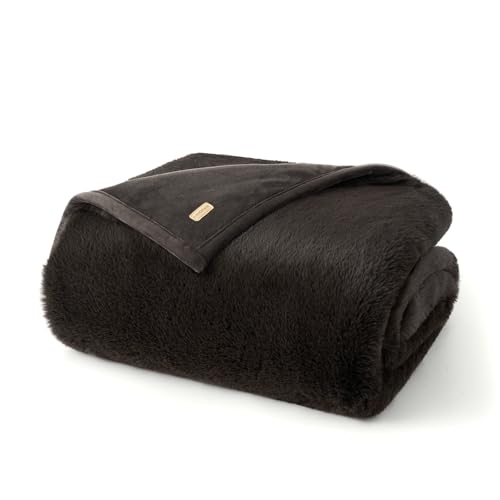 EVERGRACEHOME Faux Chinchilla Fur Throw Blanket, 72"x90", Espresso Mink | Luxury, Super Soft, 1220GSM, Fluffy Cozy Mink, Reversible Velvet Back, Warm Thick Heavy Winter Queen Blanket for Bed, Gift - color: Espresso Mink, size: 72"x90"