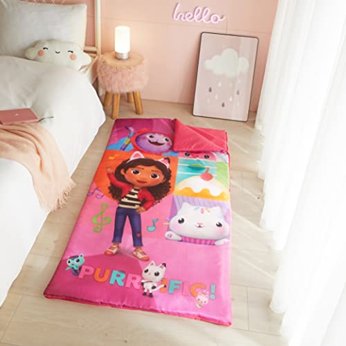 Sling Bag Slumber Set - color: Gabby's Dollhouse