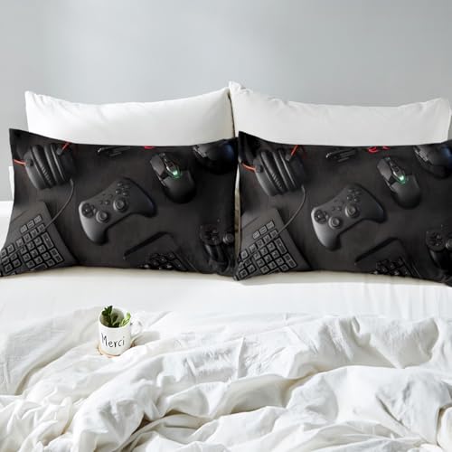 Modern Gamepad Bedding Set, Boys Youth Video Game Controller Mouse Keyboard Headphone Gaming Equipment Comforter Cover, Decorative 3 Piece Duvet Cover With 2 Pillow Shams, King Size, Red Black White