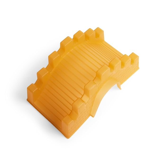 EveryYay by Petco Plastic Hide House for Small Animals Medium