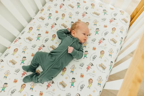 Copper Pearl Premium Fitted Knit Crib Sheet/Toddler Sheet CoComelon Friends - color: Cocomelon Friends