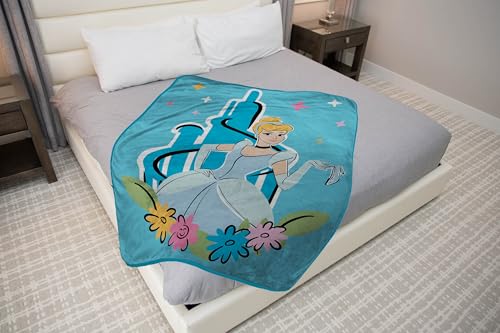 Jay Franco Kids Plush Throw Blanket – Soft & Cozy Fleece Throw for Bedroom & Couch Décor, Official Licensed Product, Blue - Disney Princess Cinderella, 46x60 - Throw Blanket - color: Blue - Disney Princess Cinderella, size: 46x60 - Throw Blanket