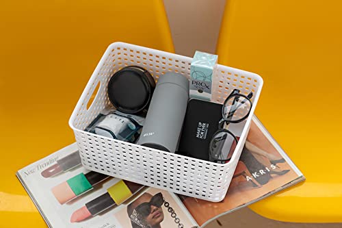 Eslite Plastic Storage Baskets for Organizing,11"X8.5"X4.7",Pack of 4 (White) - color: White