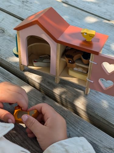 Tender Leaf Toys - Chicken Coop - 9 Pcs Miniature Henhouse Farm Animal Toys, Dollhouse Accessories Pretend Play Set for Kids Imaginative Play - Age 3+