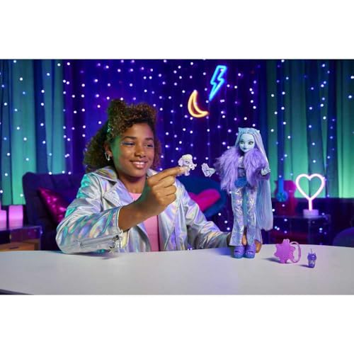 Monster High Abbey Bominable Doll | Yeti Doll in Furry Purple Clothes with Pet Mammoth, 7 Accessories, a Backpack, Glasses and Popsicle (Amazon Exclusive) - style: Abbey Bominable