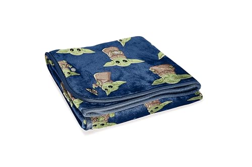 Jay Franco Star Wars The Mandalorian Plush Throw Blanket - Measures 50 x 60 Inches - Kids Super Soft Fleece Bedding Features Baby Yoda, Grogu - color: Blue - Mandalorian