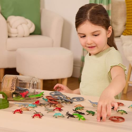 Terra by Battat Reptile Animal Tube, 60 Plastic Animal Figurines, Reptiles | Portable tube with 60 reptile and amphibian animal figures, including frogs, snakes, lizards and alligators, Tubes, 3+ Years - style: 60pcs Mini Reptiles & Amphibians