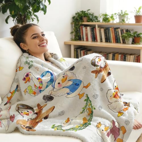 White Duck Blanket Gifts for Girls Women Duck Lovers Soft Lightweight Flannel Ducks Throw Blanket Cozy Room Decor 50"x40" - color: White Duck