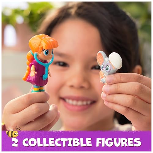 Vida The Vet, Vet Clinic, Treehouse Playset with Action Figures, Dollhouse Furniture & Accessories, Kids Toys for Girls & Boys Ages 3 and up