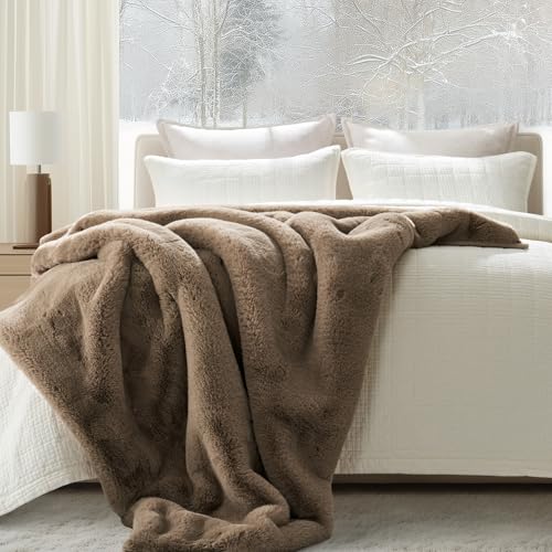 EVERGRACEHOME Faux Chinchilla Fur Throw Blanket, 50"x60", Tawny Mink | Luxury, Super Soft, 1220GSM, Fluffy Cozy Mink, Reversible Velvet Back, Warm Thick Heavy Winter Throw for Couch Bed, Gift - color: Tawny Mink, size: 50"x60"