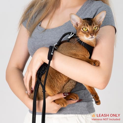 Hands Free Cat Leash Lightweight 4.1-7.2FT Adjustable Durable Rope Leash with Padded Handle, Versatile Crossbody Waist Lead for Cats Puppy ≤26lbs Outdoor Walking (Earth, S) - color: Earth