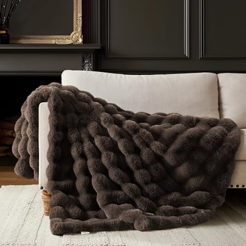WDCOZY Luxury Bubble Throw Blanket, Brown Faux Rabbit Fur Mink Plush Throw for Couch Sofa Bed, Super Soft Fluffy Cozy Decorative Blanket, Thick and Warm, Living Room Decor, Twin 60x80 inches - color: Solid - Brown, size: Twin (60" x 80")