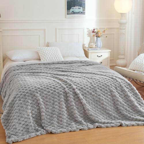 XeGe Luxury Bubble Fluffy Faux Rabbit Fur Bed Blanket King, Light Grey | 104"x90", Double-Sided, Hypoallergenic, No-Shed, Washable, Warm Furry Blanket for Master Bedroom, Couples & Family Snuggling - color: Light Grey, size: King (104" X 90")