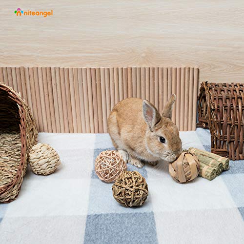 Niteangel Natural Chew Activity Toys: Meets Small Pet Chewing Needs & Mood | Helps Alleviate Teeth Grinding & Reduces Boredom - Fun Safe Hay Grass Balls for Chinchilla Guinea Pig Rats Rabbits Hamster - color: 4 Balls