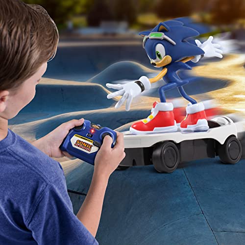 NKOK Sonic the Hedgehog Free Rider R/C Skateboard with Turbo Boost, Ages 6+ | Full-function RC skateboarder, rubber tires, adjustable front wheel, officially licensed, ages 6+, requires 6 AA batteries - style: Sonic Free Rider