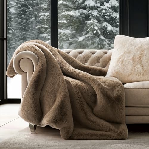 EVERGRACEHOME Faux Chinchilla Fur Throw Blanket, 50"x60", Tawny Mink | Luxury, Super Soft, 1220GSM, Fluffy Cozy Mink, Reversible Velvet Back, Warm Thick Heavy Winter Throw for Couch Bed, Gift - color: Tawny Mink, size: 50"x60"