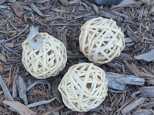 Hexagrowth Large Bamboo Balls (3-3.5’’) for Gerbils, Hamster, Guinea Pig, Rabbit, Chinchillas, Natural and Handmade, Foraging Cage Toy for Ferrets, Parrot, Macaw, Parakeet Cockatiels Finch, 3 Pack.