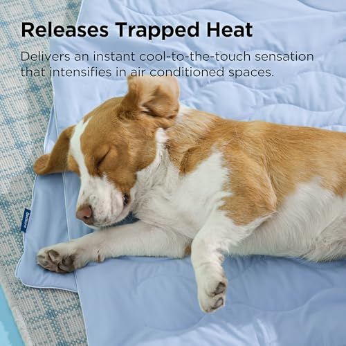 Bedsure ArcticMax™ Q-MAX>0.5 Premium Cooling Blanket for Medium Dogs，30x40 | Breathable Summer Washable Throw, Dog Blanket Cooling Mat Pad, Soft Durable Cold Self Cooling Pet Mat for Hot Weather，Blue - color: Powder Blue, size: M(30x40")
