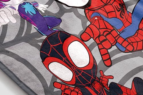Jay Franco Spidey & His Amazing Friends Plush Throw Blanket - Measures 50 x 60 Inches - Kids Super Soft Fleece Bedding Features Ghost Spider Gwen & Miles Morales - color: Multi - Spidey & Friends