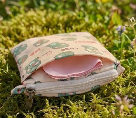 Small Pet Carrier Bag with Soft Minky Dot Lining, Breathable & Waterproof Travel Pouch for Leopard Geckos, Hamsters, Small Reptiles and Small Animals –All-Season Use - color: Red