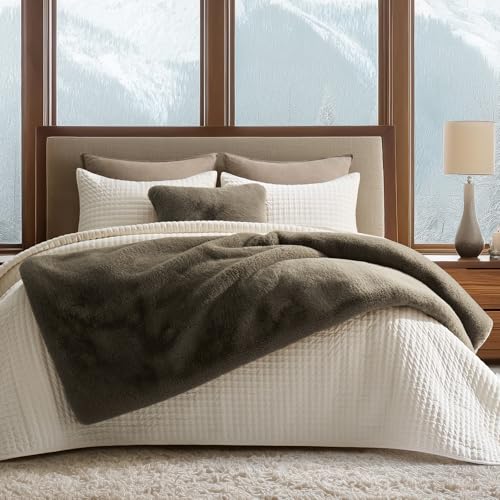 EVERGRACEHOME Faux Chinchilla Fur Throw Blanket, 60"x80", Smoky Sable | Luxury, Super Soft, 1220GSM, Fluffy Cozy Mink, Reversible Velvet Back, Warm Thick Heavy Winter Throw for Couch Bed, Gift - color: Smoky Sable, size: 60"x80"