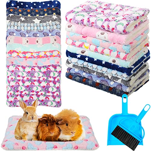 Tudomro 10 Pcs Guinea Pig Bed Mat with Cleaning Dustpan Brush 15" x 11" Animal Bedding Fleece Bunny Sleeping Pad for Small Dogs Cats Rats Hedgehogs Ferrets Hamster Indoor (Heart Star) - style: Heart Star