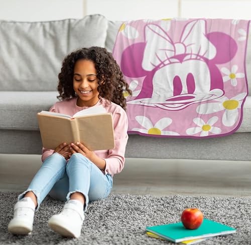 Jay Franco Kids Plush Throw Blanket – Soft & Cozy Fleece Throw for Bedroom & Couch Décor, Official Licensed Product, Pink - Minnie Mouse, 46x60 - Throw Blanket - color: Pink - Minnie Mouse, size: 46x60 - Throw Blanket