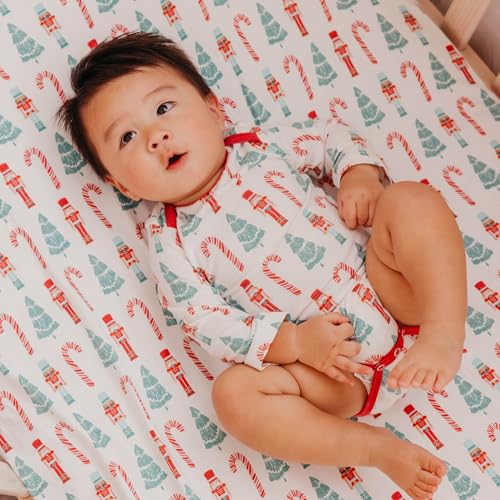 Nicholas Premium Crib Sheet - color: Nicholas