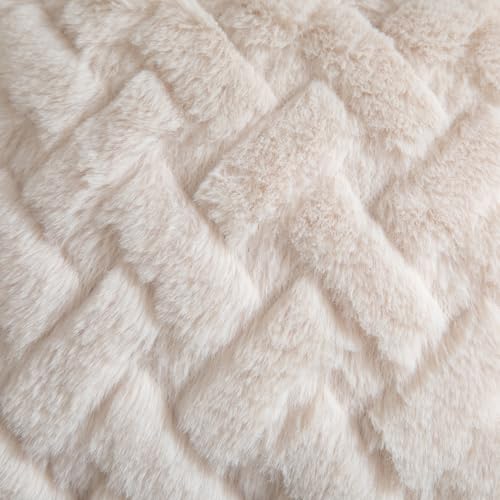 Yaertun Set of 2 Decorative Throw Pillow Covers Thick Plush Wool Throw Pillows Super Soft Luxury Faux Rabbit Fur Velvet Cushion Covers for Couch Sofa Bed Living Room 18x18 Inch Beige - color: Beige, size: 18" x 18" (Pack of 2)