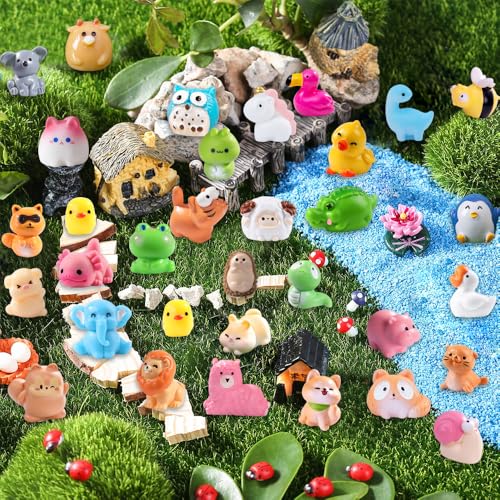 DIYDEC 50pcs Mini Resin Animal 50 Styles Tiny Resin Animals Miniature to Hide Little Small Animal Figures Bulk for Holiday Party Favors Bag Fillers Garden Dollhouse Crafts Decor
