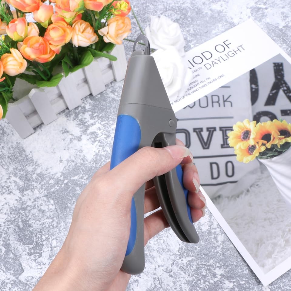 TOYANDONA Pet Nail Clipper for Dogs Cats Birds Rabbits Guinea Pigs Sharp Claw Cutter Trimmer with Anti-Slip .57 X 3.30 X 0.78 in 1 Pc